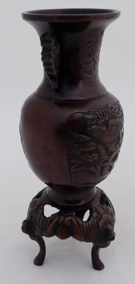 CHINESE BRONZE VASE WITH A PHOENIX